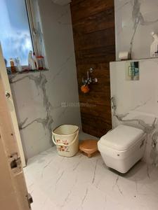 Bathroom Image of 1300 Sq.ft 2.5 BHK Apartment / Flat for sale in Puri Pratham, Sector 84 Faridabad for Rs. 11500000