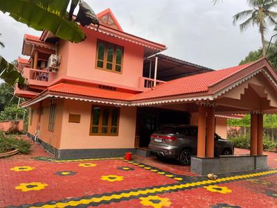 Image of 3000 Sq.ft 5 BHK Independent House for sale in Panthalam, Pathanamthitta for Rs. 13500000