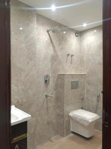 Common Bathroom Image of 590 Sq.ft 2 BHK Builder Floor for sale in Mahavir Enclave New Delhi for Rs. 5600000