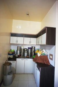 Kitchen Image of 10800 Sq.ft 6 BHK Villa for sale in South Bopal Ahmedabad for Rs. 240000000