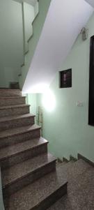 Image of 450 Sq.ft 1 RK Builder Floor for rent in Ramesh Nagar, New Delhi for Rs. 19000