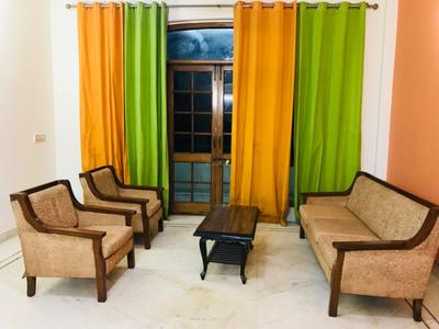 Hall Image of Urbanroomz Girls PG in DLF Phase 2, Shahpur