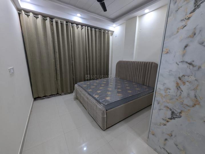 DLF Phase 3 Bedroom 1