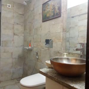 Bathroom Image of 1946 Sq.ft 3 BHK Apartment / Flat for sale in Mahindra The Great Eastern Gardens, Kanjurmarg West Mumbai for Rs. 32500000