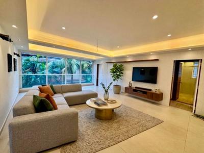 Living Room Image of 2994 Sq.ft 3.5 BHK Apartment / Flat for sale in Panjim Goa for Rs. 42000000