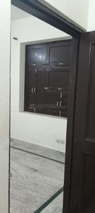 Bedroom Image of 500 Sq.ft 1 BHK Builder Floor for rent in Sector 19 Dwarka New Delhi for Rs. 15000