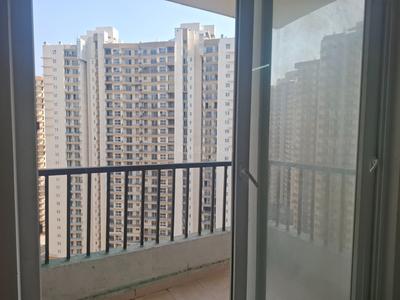 Balcony Image of 3235 Sq.ft 4.5 BHK Apartment / Flat for sale in Amrapali Heartbeat City II, Sector 107 Noida for Rs. 35000000