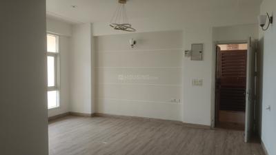 Living Room Image of 1635 Sq.ft 3 BHK Apartment / Flat for sale in Exotica Eastern Court, Crossings Republik Ghaziabad for Rs. 13000000