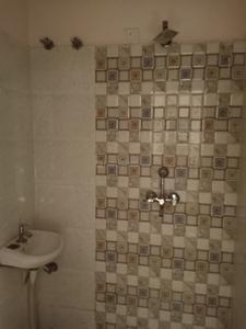 Bathroom Image of 425 Sq.ft 1 BHK Builder Floor for rent in Sanganer Jaipur for Rs. 9000