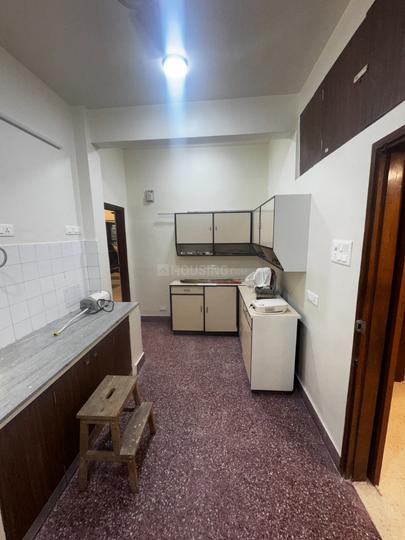 Bund Garden, Sangamvadi Kitchen 1