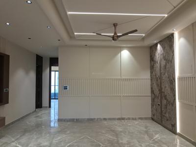 Living Room Image of 2250 Sq.ft 4 BHK Builder Floor for sale in New Builder Floors, Paschim Vihar New Delhi for Rs. 45000000