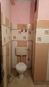 Bathroom Image of 680 Sq.ft 2 BHK Apartment / Flat for rent in DDA Flats, Vikaspuri New Delhi for Rs. 18000
