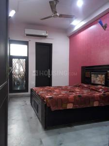 Bedroom Image of 1125 Sq.ft 3 BHK Builder Floor for sale in Vivek Vihar New Delhi for Rs. 15000000