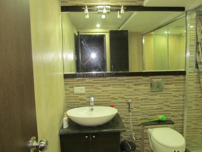 Bathroom Image of 1800 Sq.ft 3 BHK Apartment / Flat for rent in Karan Celista, Balewadi Pune for Rs. 52000