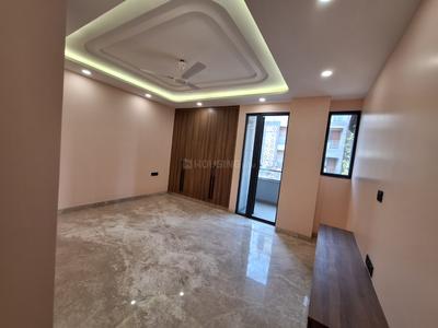 Hall Image of 1999 Sq.ft 3 BHK Builder Floor for sale in Mansarover Garden New Delhi for Rs. 45000000