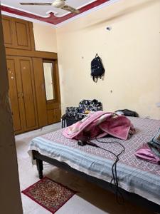 Bedroom Image of 1150 Sq.ft 2 BHK Builder Floor for rent in Sector 26 Noida for Rs. 36125