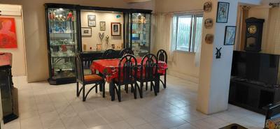 Hall Image of 1100 Sq.ft 3.5 BHK Apartment / Flat for sale in Lokhandwala Complex, Andheri West Mumbai for Rs. 54900000