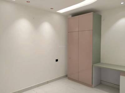 Bedroom Image of 650 Sq.ft 2 BHK Builder Floor for sale in Mahavir Enclave New Delhi for Rs. 6200000