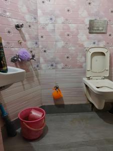 Bathroom Image of 560 Sq.ft 2 BHK Apartment / Flat for sale in Birati Kolkata for Rs. 2700000
