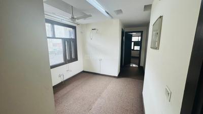 Bedroom Image of 1800 Sq.ft 3 BHK Builder Floor for sale in Hauz Khas New Delhi for Rs. 52500000