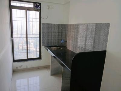 Kitchen Image of 405 Sq.ft 1 BHK Apartment / Flat for rent in Worli Mumbai for Rs. 38000
