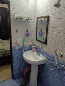 Bathroom Image of 1230 Sq.ft 2 BHK Apartment / Flat for rent in Shyam Bankey Bihari Sharnam, Raj Nagar Extension Ghaziabad for Rs. 21000
