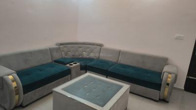 Living Room Image of 750 Sq.ft 3 BHK Apartment / Flat for sale in Pyramid Altia, Sector 70 Gurgaon for Rs. 9500000