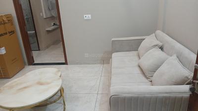 Living Room Image of 850 Sq.ft 1 BHK Builder Floor for rent in Sector 46 Gurgaon for Rs. 34000