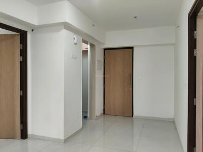 Living Room Image of 950 Sq.ft 2 BHK Apartment / Flat for rent in Lodha Amara, Thane West Thane for Rs. 45000