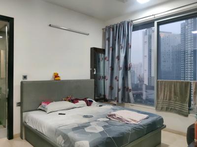 Bedroom Image of 1200 Sq.ft 3 BHK Apartment / Flat for rent in Oberoi Eternia Towers A to D, Mulund West Mumbai for Rs. 132000