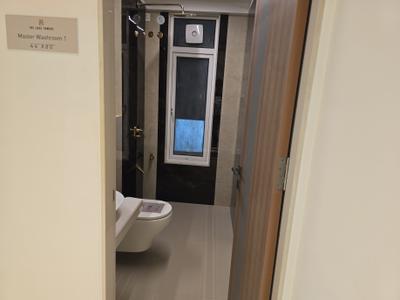 Image of 1800 Sq.ft 4 BHK Apartment / Flat for sale in Mohar Luxe Towers, Gokhalenagar, Pune for Rs. 31500000