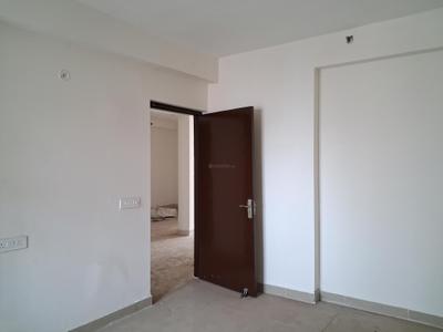 Bedroom Image of 2825 Sq.ft 4 BHK Apartment / Flat for sale in Amrapali Heartbeat City, Sector 107 Noida for Rs. 31000000