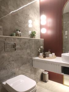 Common Bathroom Image of 1300 Sq.ft 3 BHK Apartment / Flat for sale in Matunga East Mumbai for Rs. 72000000