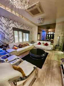 Image of 6750 Sq.ft 5 BHK Villa for sale in Prahlad Nagar, Ahmedabad for Rs. 83100000