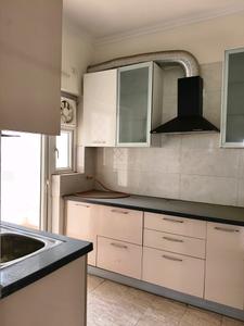 Kitchen Image of 1300 Sq.ft 2.5 BHK Apartment / Flat for rent in Shree Vardhman Victoria, Sector 70 Gurgaon for Rs. 40000