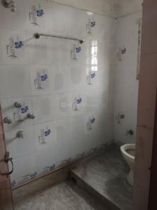 Bathroom Image of 2000 Sq.ft 3 BHK Apartment / Flat for rent in Hakim Para Siliguri for Rs. 30000