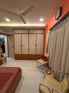 Bedroom Image of 1617 Sq.ft 4 BHK Apartment / Flat for sale in Bandra West Mumbai for Rs. 90000000