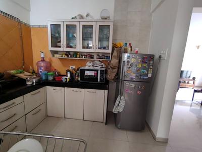 Kitchen Image of 1100 Sq.ft 2 BHK Apartment / Flat for rent in Nyati Ambience, Mohammed Wadi Pune for Rs. 24000