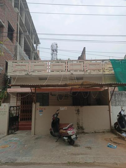 Individual house for sale Main Image 1