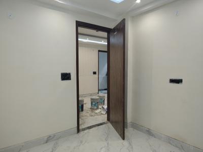 Bedroom Image of 800 Sq.ft 2 BHK Apartment / Flat for sale in Chhattarpur New Delhi for Rs. 6540000
