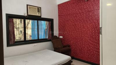 Bedroom Image of 650 Sq.ft 2 BHK Apartment / Flat for rent in Worli Mumbai for Rs. 70000