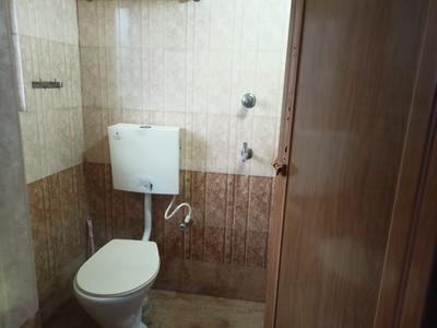 Bathroom Image of 950 Sq.ft 2 BHK Apartment / Flat for sale in Teghoria Kolkata for Rs. 3600000