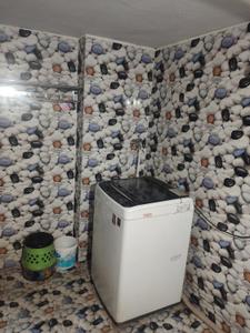 Bathroom Image of 2200 Sq.ft 5 BHK Independent House for sale in Triveni Colony Indore for Rs. 9800000