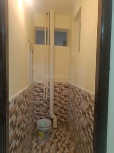 Bathroom Image of 1000 Sq.ft 2 BHK Apartment / Flat for sale in Parijatha Pride, Shamirpet Hyderabad for Rs. 4500000