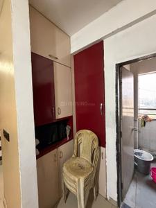 Kitchen Image of 850 Sq.ft 2 BHK Apartment / Flat for rent in Aroma Tirupati Aakruti Greenz, Chharodi Ahmedabad for Rs. 34000