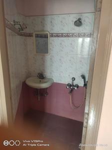 Bathroom Image of 1200 Sq.ft 2 BHK Builder Floor for rent in Jayanagar Bengaluru for Rs. 27000