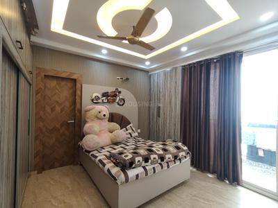 Bedroom Image of 1350 Sq.ft 3 BHK Apartment / Flat for sale in SLF Anushree Apartments, Sector 75 Faridabad for Rs. 14000000