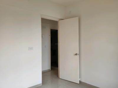 Bedroom Image of 1100 Sq.ft 3 BHK Apartment / Flat for sale in Oberoi Eternia Towers A to D, Mulund West Mumbai for Rs. 31500000