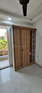 Bedroom Image of 2100 Sq.ft 4 BHK Apartment / Flat for sale in Sector 104 Noida for Rs. 7000000