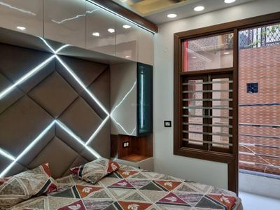 Bedroom Image of 600 Sq.ft 2 BHK Apartment / Flat for sale in Nawada New Delhi for Rs. 3500000